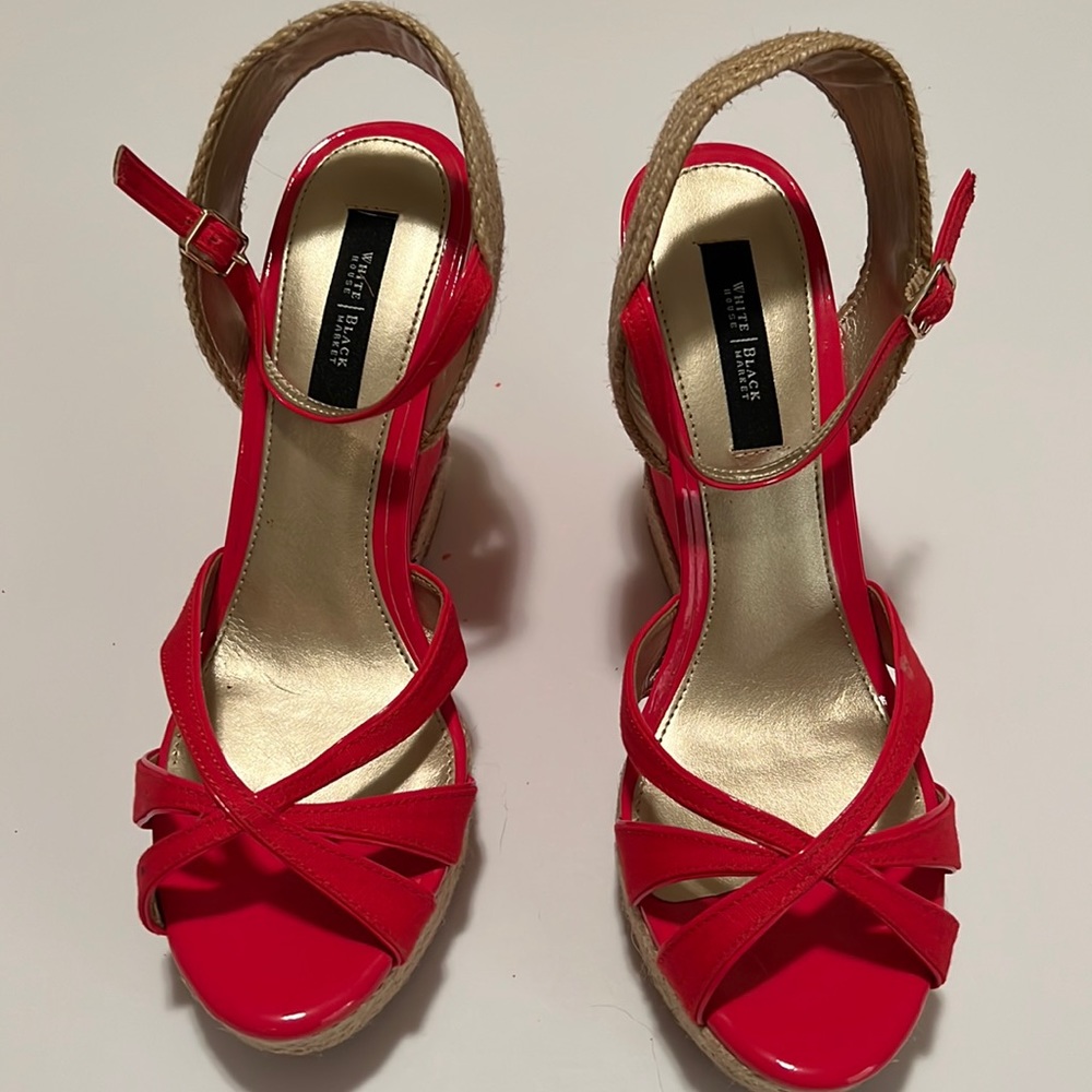 White House Black Market red espadrille platform sandal